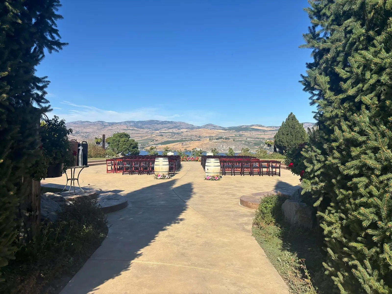 Scenic wedding venue background